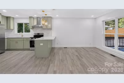 1561 Westdale Drive, Charlotte, NC 28208 - Photo 15