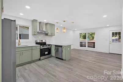 1561 Westdale Drive, Charlotte, NC 28208 - Photo 9