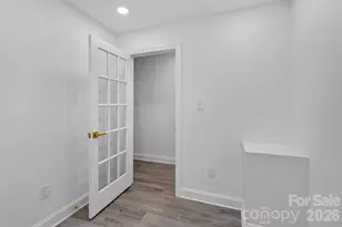 1561 Westdale Dr, Charlotte, NC 28208 - Photo 17