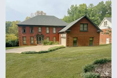 4843 Lindstrom Drive, Charlotte, NC 28226 - Photo 1