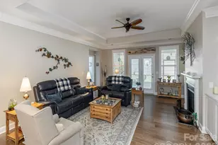 748 Summerfield Pl, Flat Rock, NC 28731 - Photo 5
