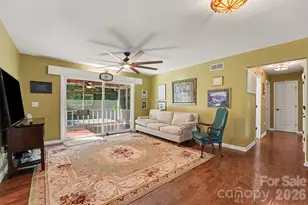 211 W 21st St, Kannapolis, NC 28081 - Photo 3