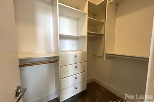 937 E 7th St, Charlotte, NC 28204 - Photo 27