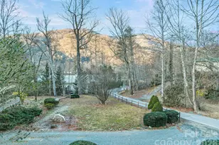 180 Hemlock Loop, Maggie Valley, NC 28751 - Photo 3