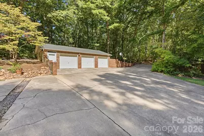 614 Stonehaven Court, Clover, SC 29710 - Photo 3