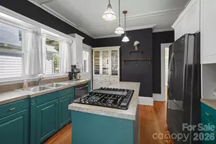 821 S Chester St, Gastonia, NC 28052 - Photo 11
