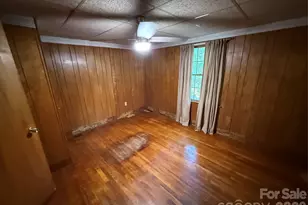 8915 Idlewild Rd, Charlotte, NC 28227 - Photo 9