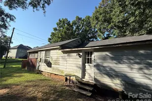 8915 Idlewild Rd, Charlotte, NC 28227 - Photo 5