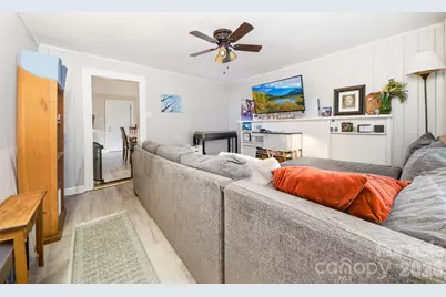 603 E 8th Avenue, Gastonia, NC 28054 - Photo 7