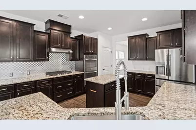 7235 Barefoot Forest Drive, Charlotte, NC 28269 - Photo 15
