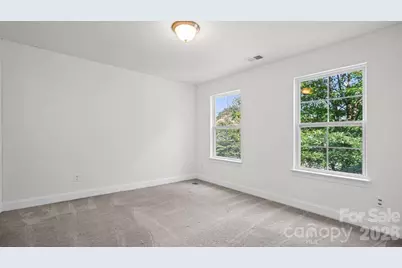 7235 Barefoot Forest Drive, Charlotte, NC 28269 - Photo 37