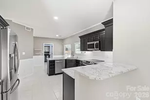 9122 Fairbridge Rd, Charlotte, NC 28277 - Photo 11