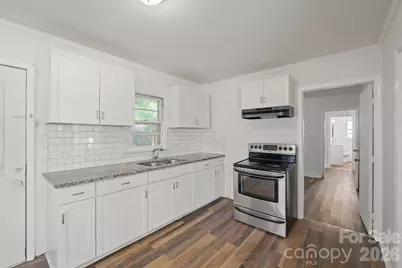 505 N Ransom Street, Gastonia, NC 28052 - Photo 9