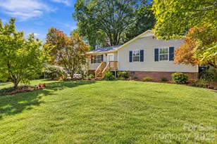 217 23rd St NW, Hickory, NC 28601 - Photo 1