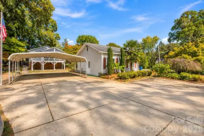 217 23rd Street NW, Hickory, NC 28601 - Photo 5