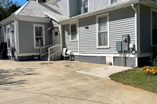 334 Davie Ave, Statesville, NC 28677 - Photo 9