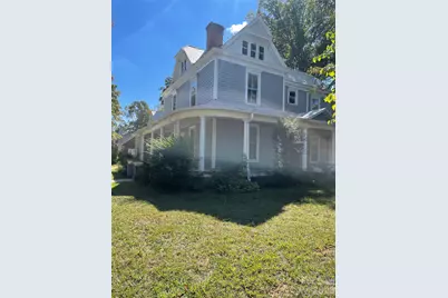 334 Davie Avenue, Statesville, NC 28677 - Photo 3