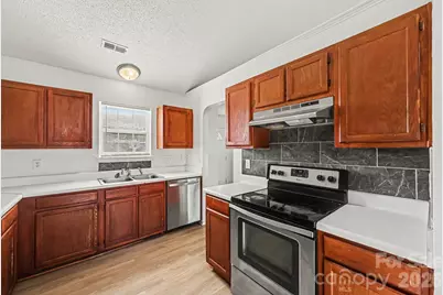 4415 Biesterfield Drive, Charlotte, NC 28216 - Photo 11