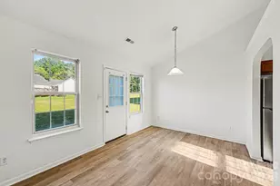 4415 Biesterfield Dr, Charlotte, NC 28216 - Photo 7