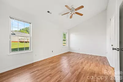 4415 Biesterfield Drive, Charlotte, NC 28216 - Photo 19
