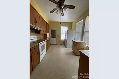 112 E Ashe Street, Wadesboro, NC 28170 - Photo 3