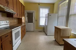 112 E Ashe St, Wadesboro, NC 28170 - Photo 3