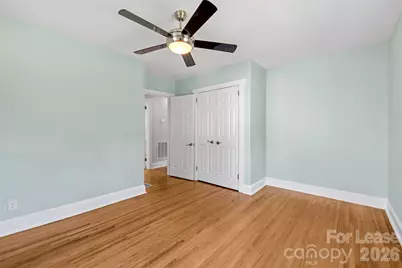 2932 Hanson Drive, Charlotte, NC 28207 - Photo 17