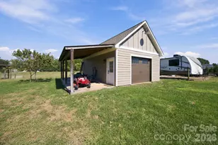 2870 Bradshaw Rd, Mooresville, NC 28115 - Photo 13