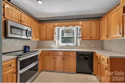 623 College Avenue SW, Lenoir, NC 28645 - Photo 21