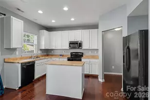 3315 Ashley View Dr, Charlotte, NC 28213 - Photo 7