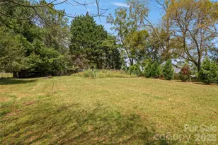 50 Long Cove Rd, Candler, NC 28715 - Photo 15
