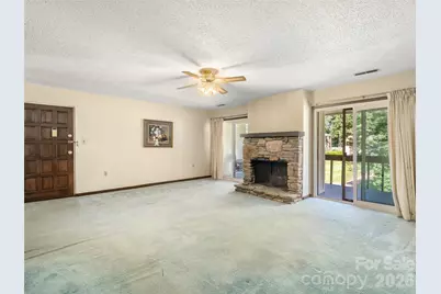 111 Shepard Square #605, Brevard, NC 28712 - Photo 5