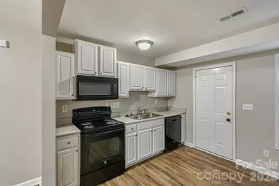 3021 Seymour Drive, Charlotte, NC 28208 - Photo 11