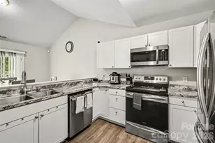 633 Ashford St, Chester, SC 29706 - Photo 7
