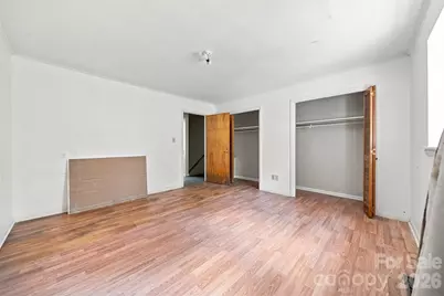 402 S Ashe Avenue, Newton, NC 28658 - Photo 27