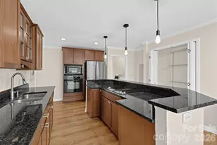 1206 3 Bridges Rd, Easley, SC 29642 - Photo 7