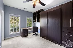 8512 Beaver Creek Dr, Charlotte, NC 28269 - Photo 9