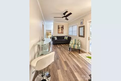 7332 Cedarbrook Drive, Charlotte, NC 28215 - Photo 9