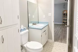 7332 Cedarbrook Dr, Charlotte, NC 28215 - Photo 11