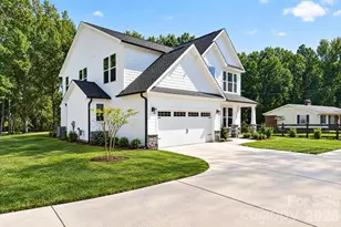 4927 Potter Rd, Stallings, NC 28104 - Photo 3