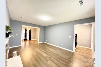 1634 Pamela Lorraine Drive, Charlotte, NC 28213 - Photo 7