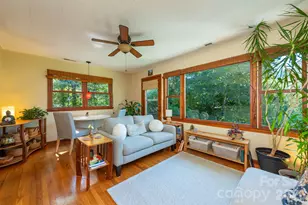 824 N Cherokee Ave, Black Mountain, NC 28711 - Photo 9