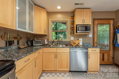 824 N Cherokee Avenue, Black Mountain, NC 28711 - Photo 11