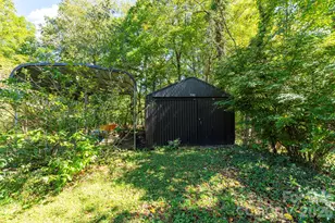 824 N Cherokee Ave, Black Mountain, NC 28711 - Photo 25