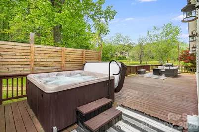 101 McFalls Road, Asheville, NC 28805 - Photo 3