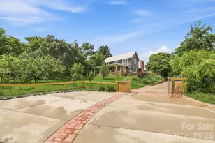 2252 Riceville Rd, Asheville, NC 28805 - Photo 41