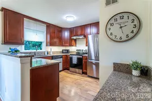 73 Toxaway Vws Dr, Lake Toxaway, NC 28747 - Photo 3