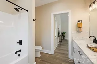 31 Elkwood Ave, Asheville, NC 28804 - Photo 39