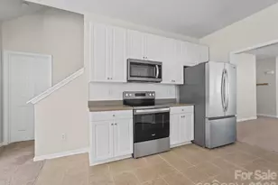 15 Chowan Dr, Fletcher, NC 28732 - Photo 11