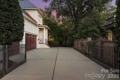 2419 Overhill Road, Charlotte, NC 28211 - Photo 5